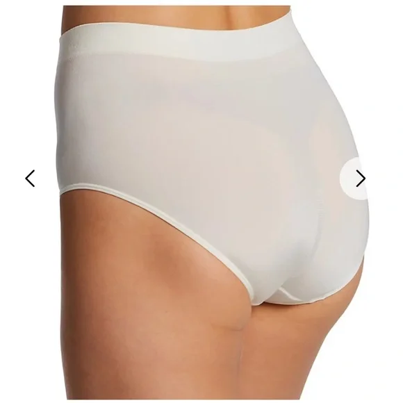 Wacoal B-Smooth Ivory Full Brief Size M NWT - Picture 2 of 8
